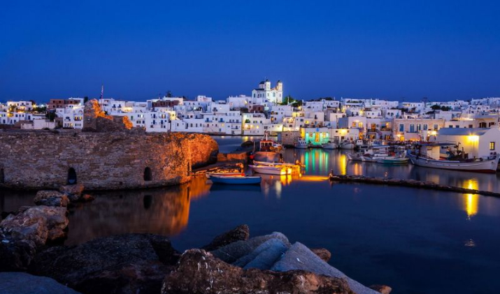  Naoussa, Paros 